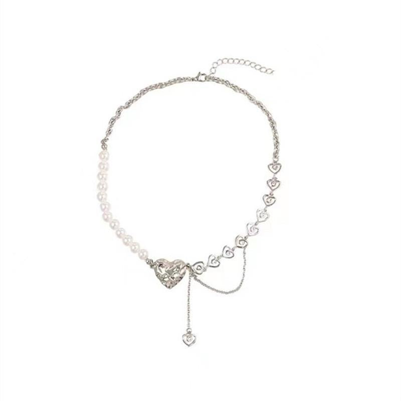 Wholesale Love Pearl Metal Splicing Necklace Sweater Chain